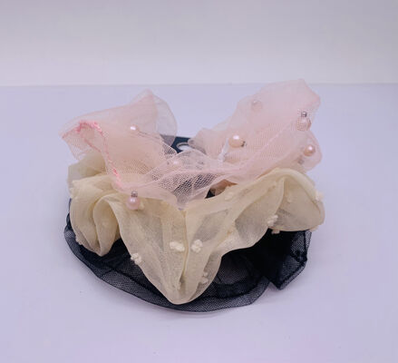Girls Elastic Fabric Hair Accessories Scrunchies With Pearls