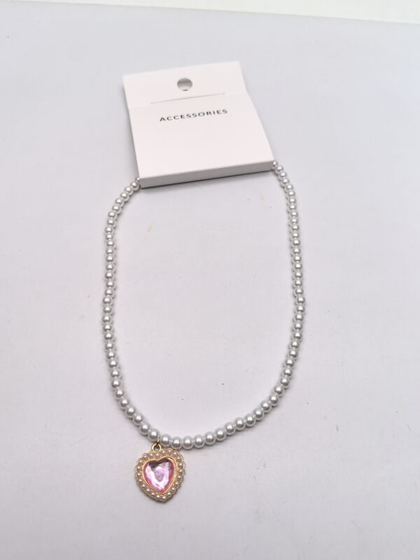 Pearl Necklace for Kids A Unique and Adorable Touch